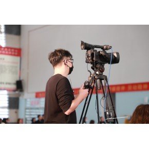 做了 8 年,我为什么开始劝客户别做 4K 直播 - 配图 1